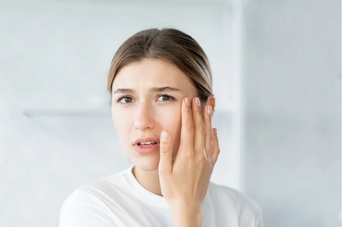 Natürlich -leicht: RINGANA -Anti-Falten-Serum- im -Test