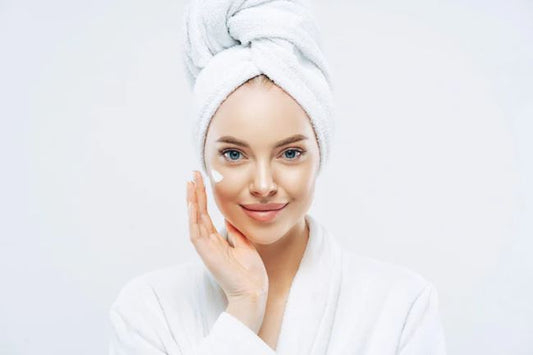 Die- besten- natürlichen- Anti-Aging-Produkte -für -Frauen- ab -40