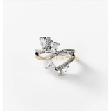 "Glänzendes Geflecht" - Ein kunstvoll gestalteter rhodinierter Ring, der Eleganz und Raffinesse verkörpert-Miss Chogan Parfum